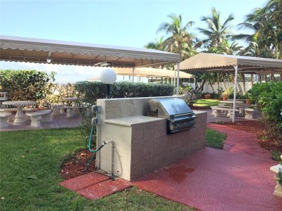 Aluguel de apartamento no Alexander Towers 1403
