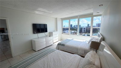 Aluguel de apartamento no Alexander Towers 1403