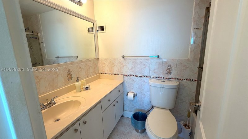 Alquiler de apartamento en Alexander Towers 1403