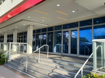 Comprar apartamento no Costa Hollywood N106