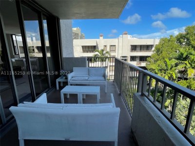 Alquiler de apartamento en Key Colony IV Botanica 473