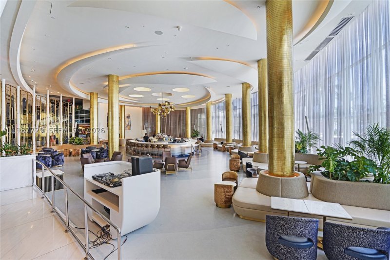 Comprar apartamento no Fontainebleau II 1117