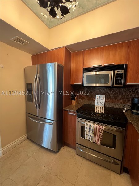 Apartment for rent at La Perla 2704