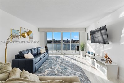 Golden Bay Club Apt #807