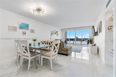 Alquiler de apartamento en Golden Bay Club 807