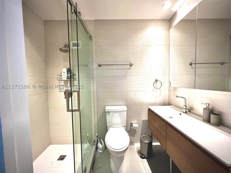 Comprar apartamento en Roney Palace 1626