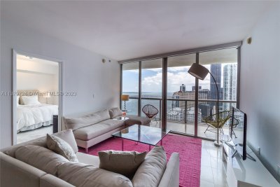 Comprar apartamento no Icon Brickell Tower II 3603