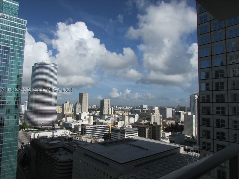 Comprar apartamento en Met 1 T-2709