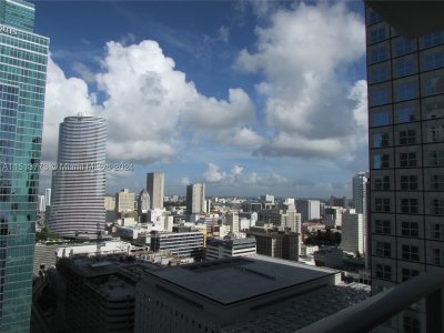 Comprar apartamento en Met 1 T-2709