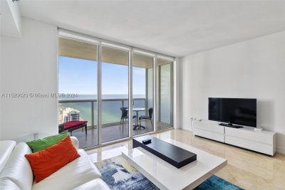 Beach Club Two Apt #3809