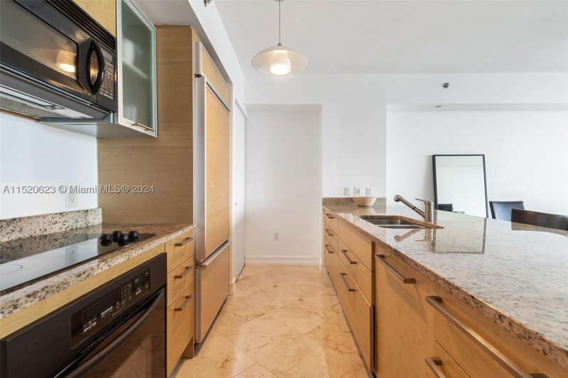 Condo for sale at Beach Club Two 3809