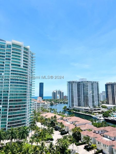 Alquiler de apartamento en Turnberry Village South PH20