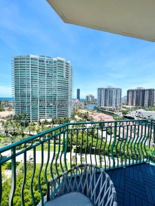 Alquiler de apartamento en Turnberry Village South PH20
