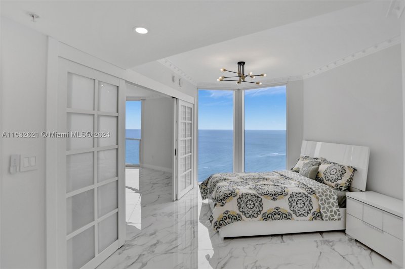 Alquiler de apartamento en La Perla 2209