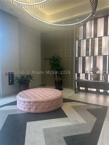 Comprar apartamento en Hyde Beach House R707