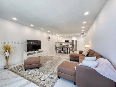 Aluguel de apartamento no Alexander Towers 1509