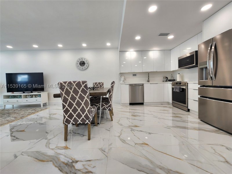 Alquiler de apartamento en Alexander Towers 1509