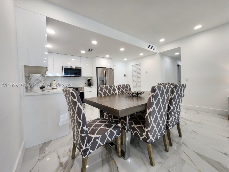 Alquiler de apartamento en Alexander Towers 1509