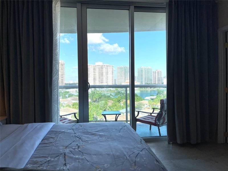 Condo for sale at Ocean Reserve