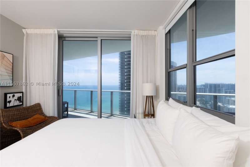 Condo for sale at Hyde Beach Resort Hollywood 2111