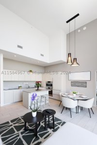 Alquiler de apartamento en Hyde Beach House R504