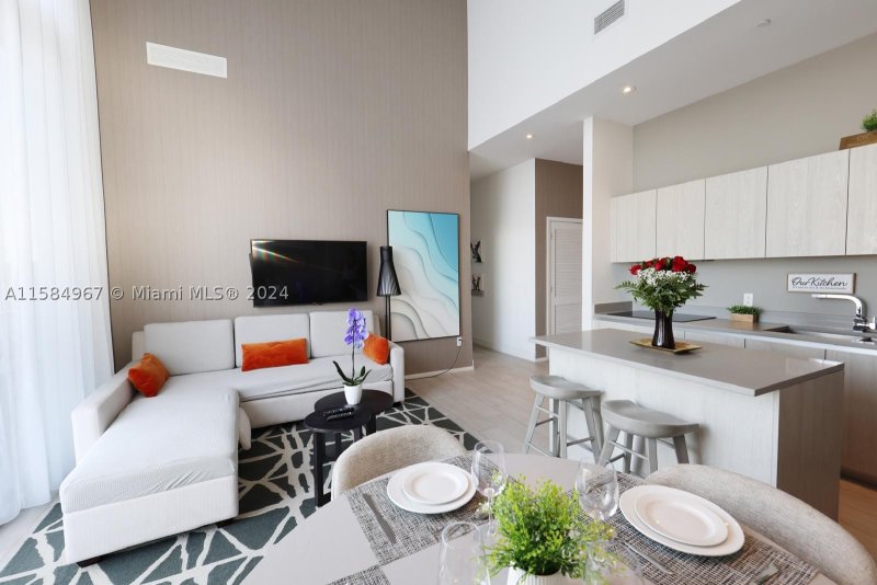 Apartment for rent at Hyde Beach House R504