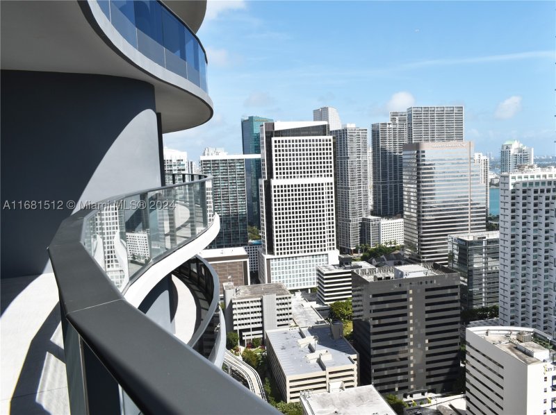 Comprar apartamento en Brickell Flatiron 3307