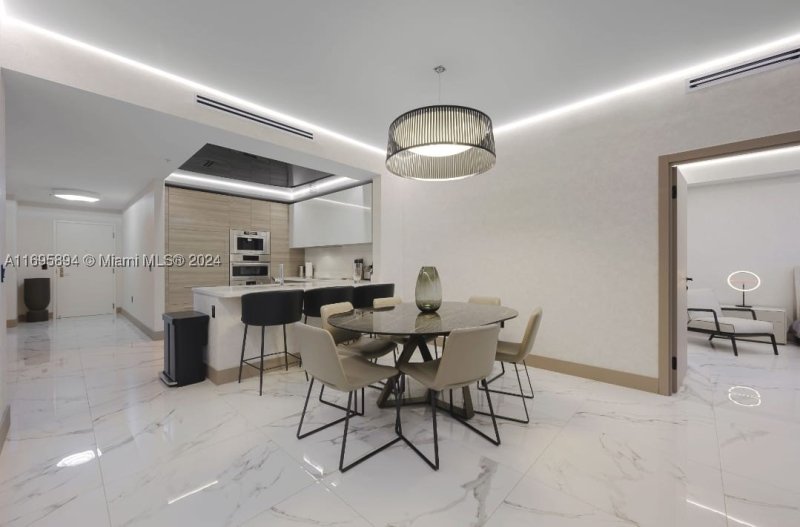 Comprar apartamento en Parque Towers at St. Tropez 5-603