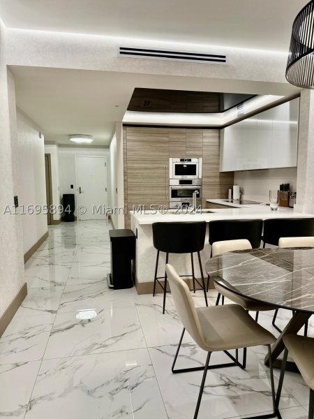 Comprar apartamento en Parque Towers at St. Tropez 5-603