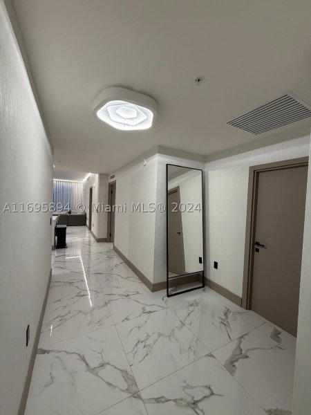 Comprar apartamento en Parque Towers at St. Tropez 5-603