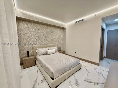 Comprar apartamento en Parque Towers at St. Tropez 5-603