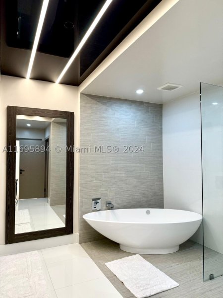 Comprar apartamento en Parque Towers at St. Tropez 5-603