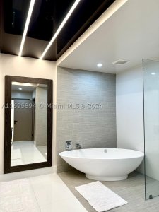 Comprar apartamento en Parque Towers at St. Tropez 5-603