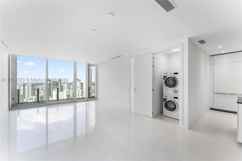 Condo for sale at Aston Martin Residences 5209