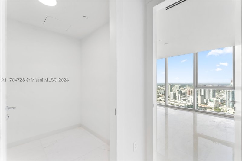 Condo for sale at Aston Martin Residences 5209