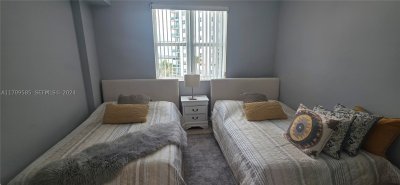Alquiler de apartamento en 360 Condominium West 806