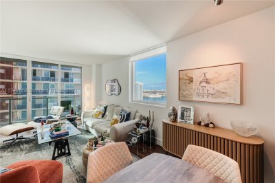 Comprar apartamento no 500 Brickell West Tower 3407