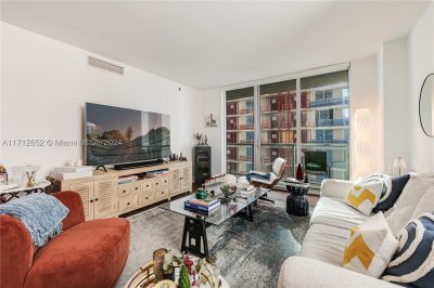 Comprar apartamento no 500 Brickell West Tower 3407