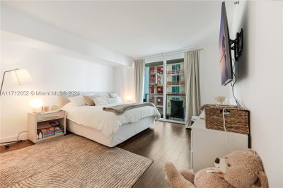 Comprar apartamento no 500 Brickell West Tower 3407