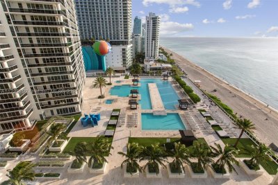 Aluguel de apartamento no Beach Club Two 1712