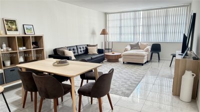 Comprar apartamento en Imperial Towers 506