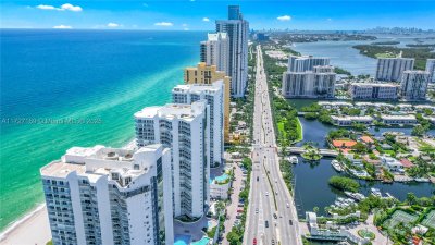 Comprar apartamento no La Perla 2709