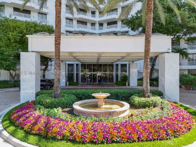 Parc Central Aventura Apt #603