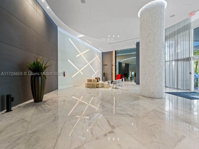 Comprar apartamento en Parc Central Aventura 603