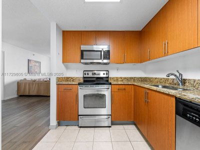 Comprar apartamento en Parc Central Aventura 603