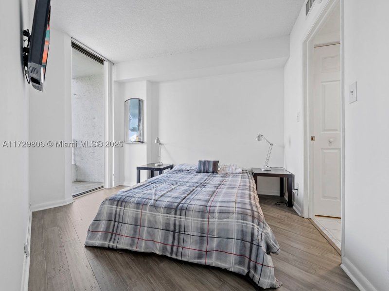 Comprar apartamento en Parc Central Aventura 603