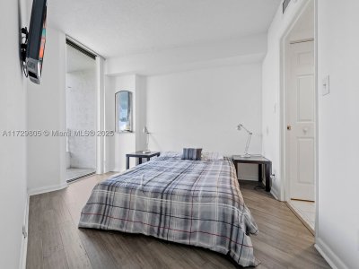 Comprar apartamento en Parc Central Aventura 603