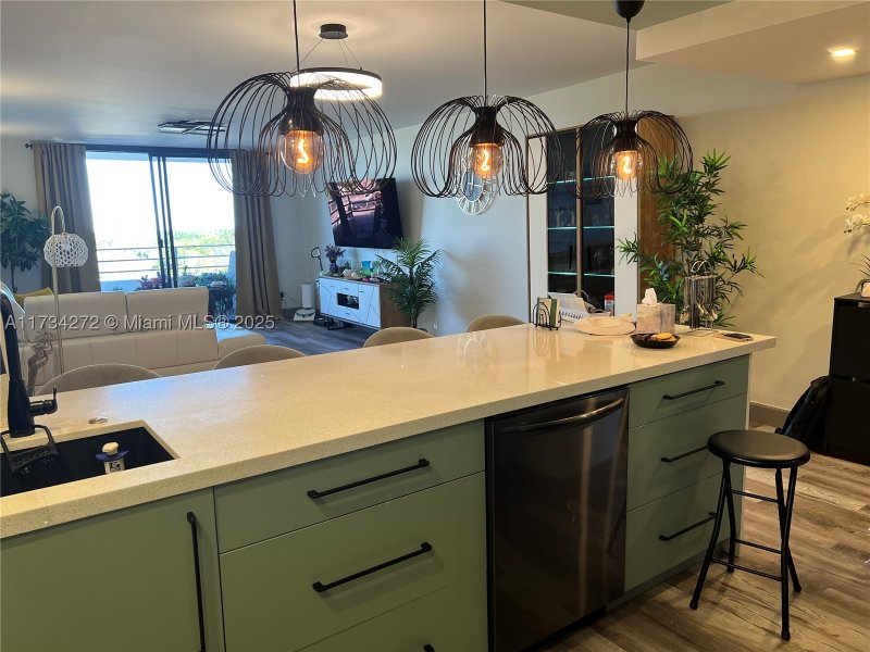 Condo for sale at Olympus Towers 504