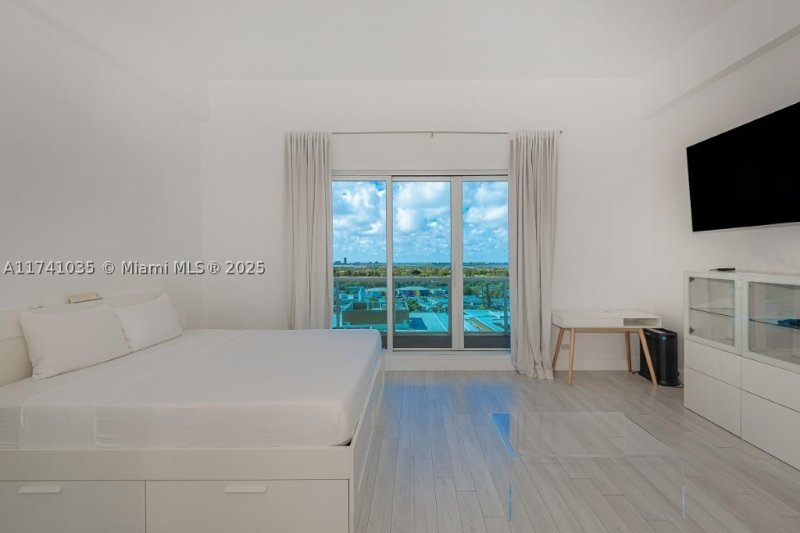Alquiler de apartamento en Roney Palace 1629