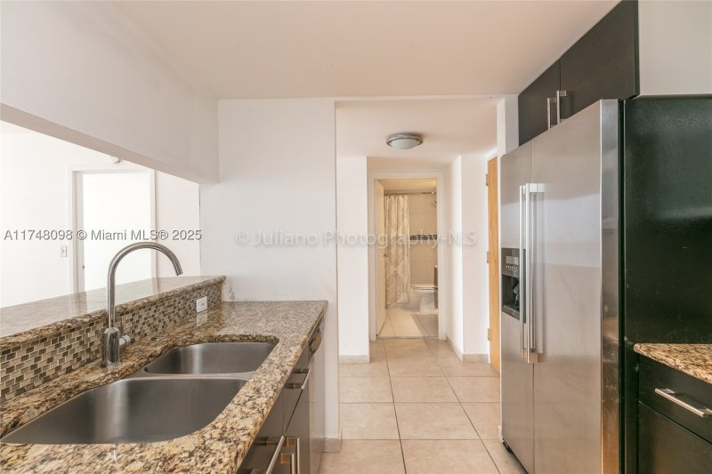 Comprar apartamento en Grandview Palace 1108
